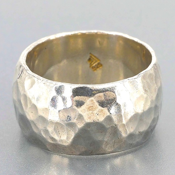 Silpada Vintage Heavy Hammered 
Sterling Silver Wide Band Ring Size 8 - Picture 3 of 8